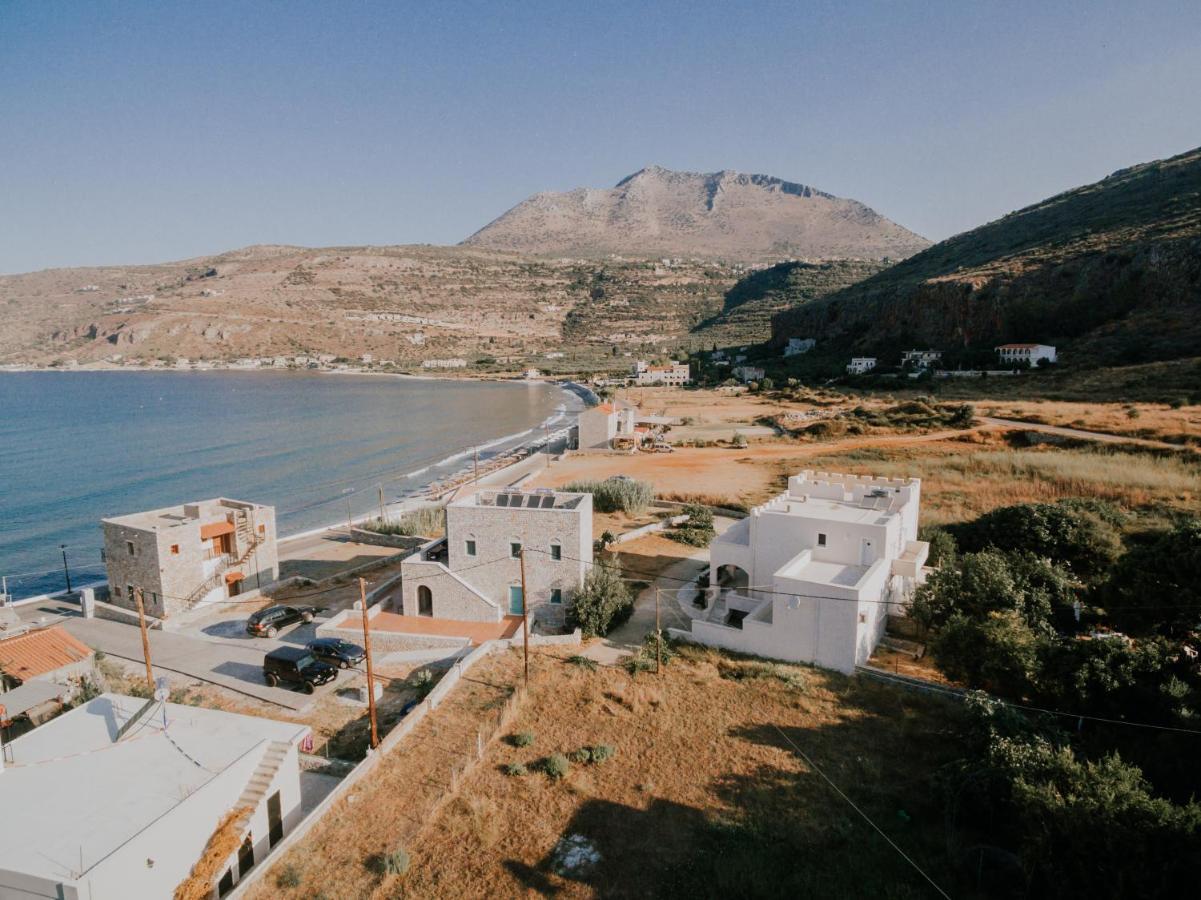 George Seafront * Neo Oitilo