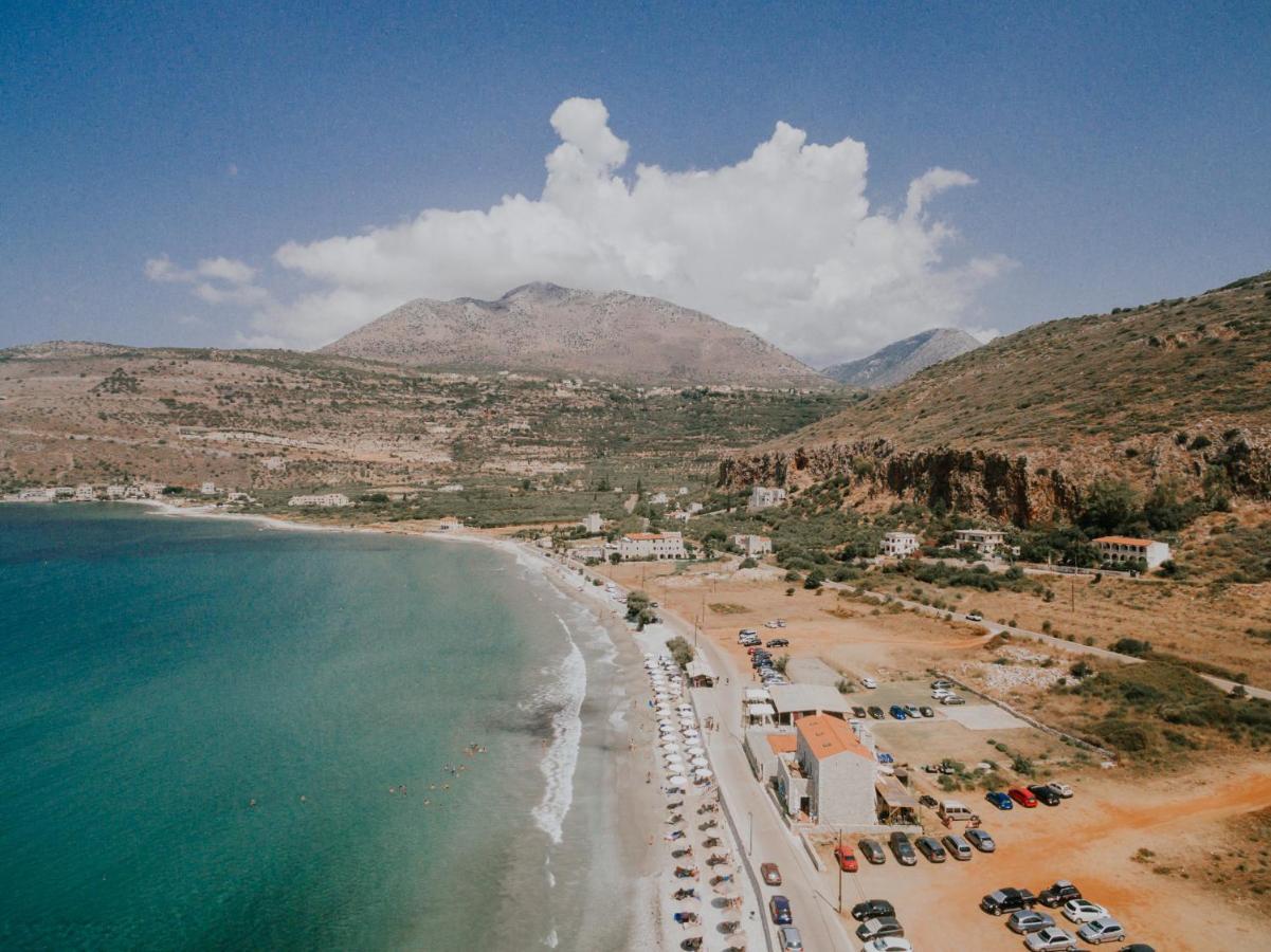 Apartment George Seafront Neo Oitilo